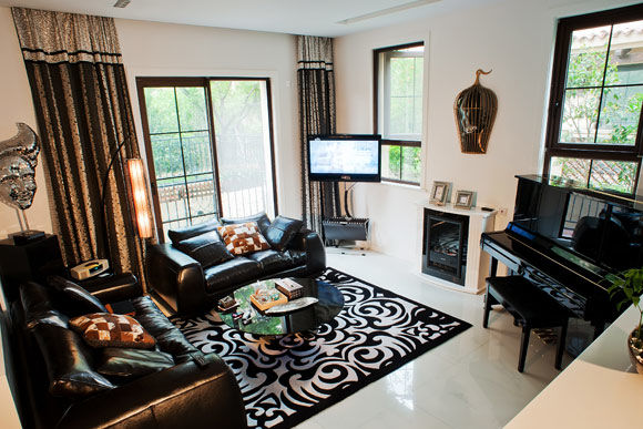 家居黑白配 10万装现代简约三居室