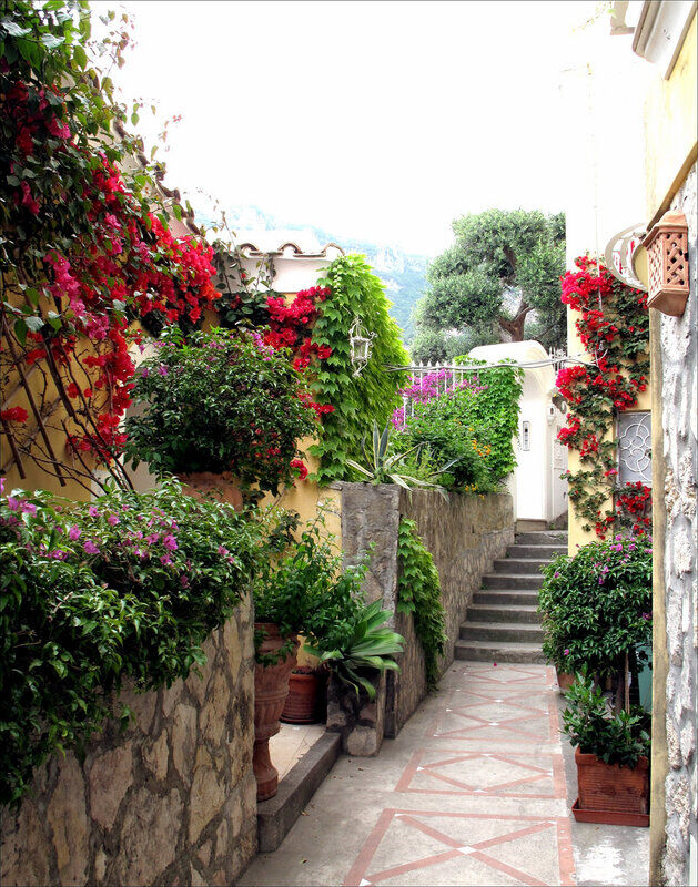 【引用】амальфитанской波西塔诺-度假胜地里维埃拉的风 - 秋林红叶 - 