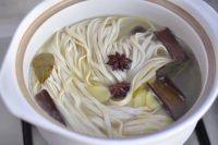 五香卤豆腐丝的做法步骤10