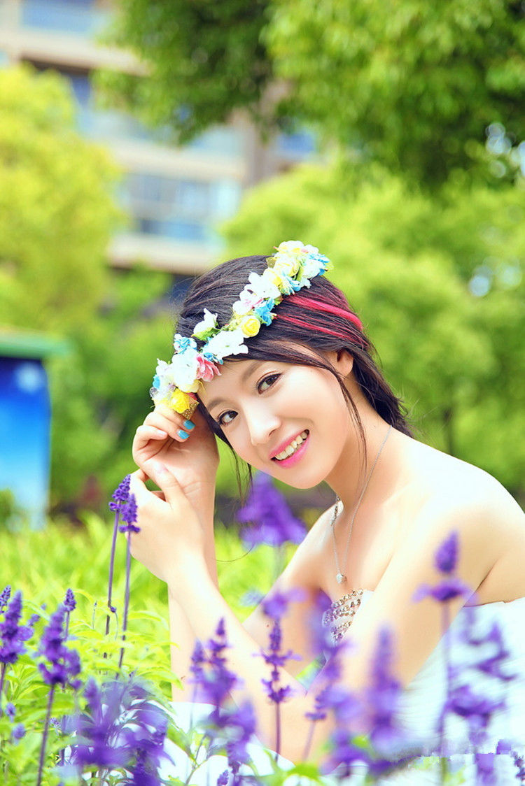 花季 - 小鱼儿 - 荷塘月色