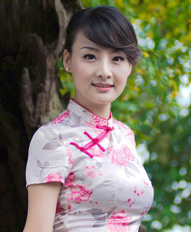 旗袍，彰显中华女性之魅力 - 纳兰容若 - 纳兰容若