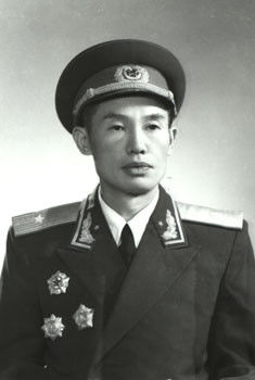 林彪事件中33名共军将军结局 - 长白山下美人松 - 长白山下美人松的博客