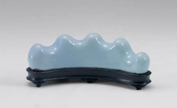 文房清玩(笔洗 笔筒 笔架 笔插 笔掭 砚滴 砚屏 水盂 墨床 臂搁 镇纸 印章 印盒 山子 - 苍茫大漠 - 苍茫大漠 的博客