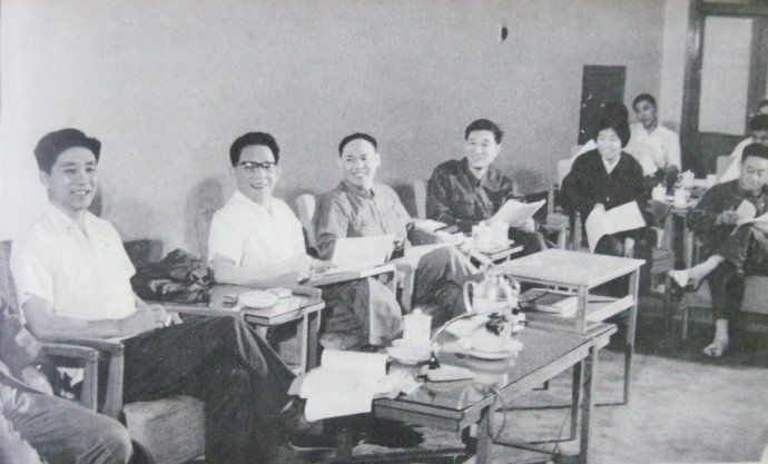 姚文元诞辰81周年