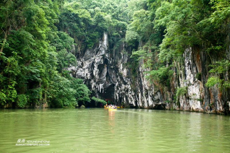 【原创】多彩贵州 - 夜雨 - 喜欢夜里沙沙下的雨......