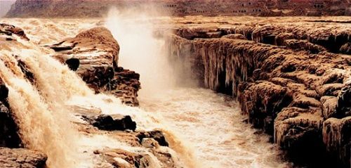 点击打开组图详情