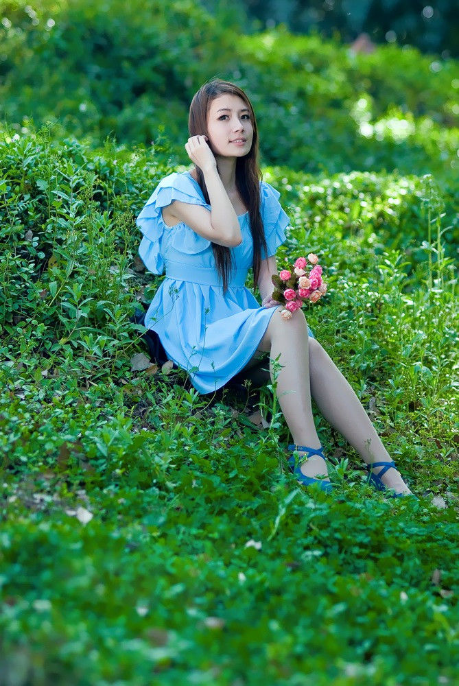 穿蓝裙子花样女生[10P] - 雁飞墨行 - 雁飞墨行
