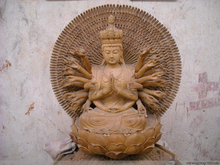 庄严的千手观音菩萨像 - sdjnwzg - WZG的博客