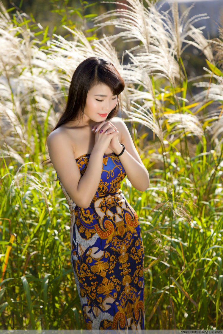 美人陶醉在迷人春光里（组图） - 芙蓉春妹 - 芙蓉春妹的娱乐生活