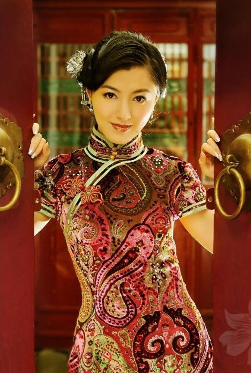 旗袍，彰显中华女性之魅力【唯美组图】 - 纳兰容若 - 纳兰容若