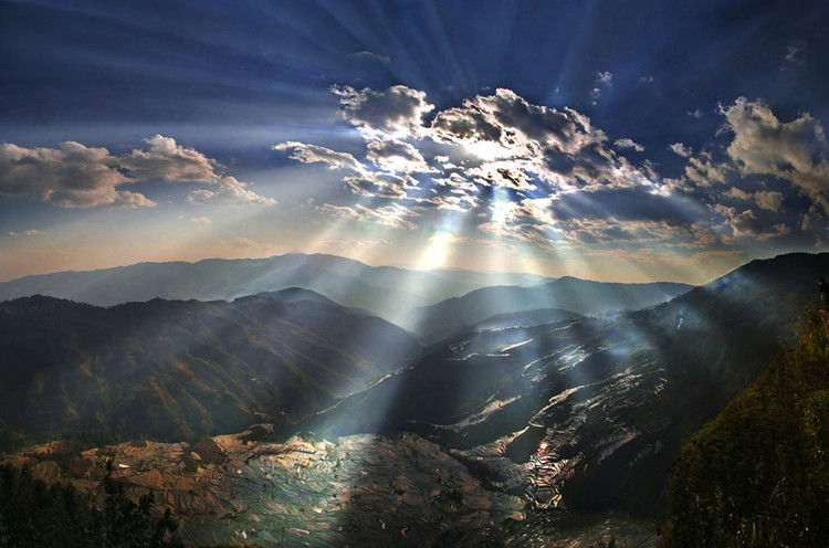 中国历史上最有气魄的四首词 - 俊哥（pwj-cy) - 俊哥的家