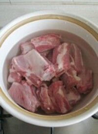 粽香排骨的做法图片步骤2