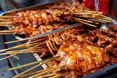 盘点国内10条最让你欲罢不能的小吃街！你扫过几条？