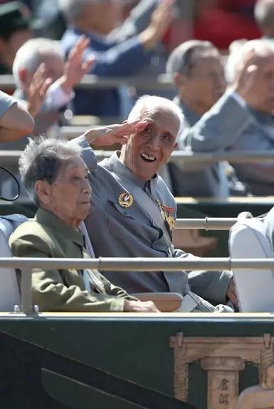 不用怀疑！阅兵最美摄影都在这