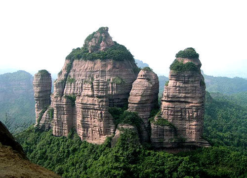 点击打开组图详情