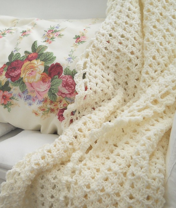 вязание крючком. плед и подушки (2) (592x700, 111Kb)