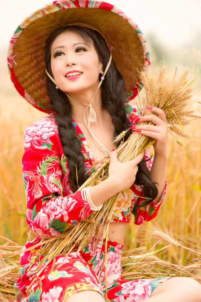 麦子熟了【美女素材】 - 我是一片云 -             我是一片云