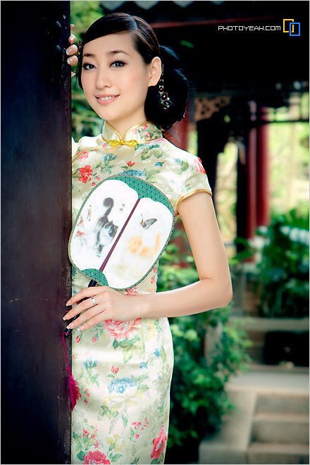 旗袍，彰显中华女性之魅力 - 纳兰容若 - 纳兰容若