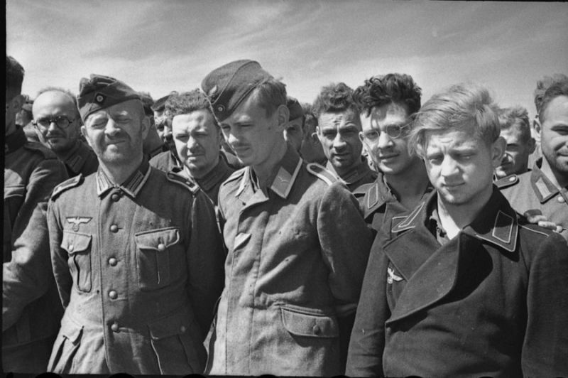 二战：苏军攻克柏林惨烈战斗场景纪实【下】 - 沉默的麻雀 - 沉默的麻雀的博客