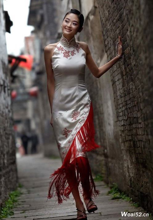 旗袍，彰显中华女性之魅力 - 纳兰容若 - 纳兰容若