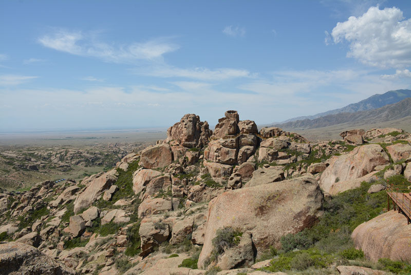 博乐怪石峪，世界最大花岗斑岩怪石群 - 木子弓长 - 驴游记