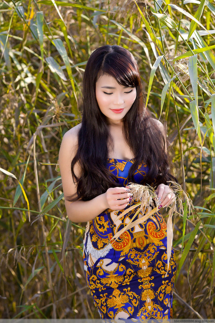 美人陶醉在迷人春光里（组图） - 芙蓉春妹 - 芙蓉春妹的娱乐生活