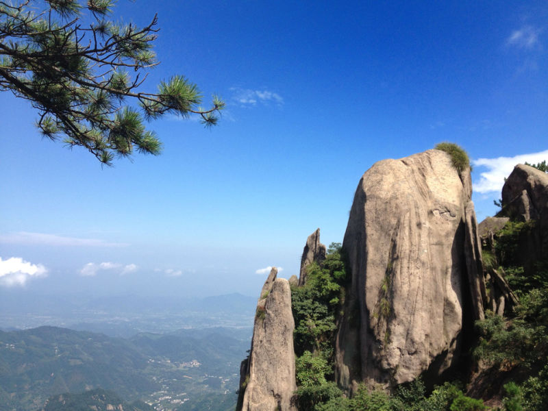 好像是在九华山的手机随拍