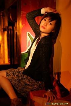 拍美女岂能不看：人像摄影POSE终极绝招(2)