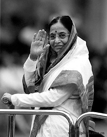 政坛“铁娘子” 图说全球各国美女领导人