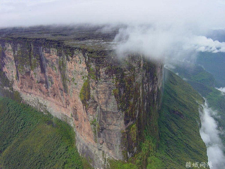 〖原创〗世界自然遗产---世界最壮观的三大瀑布群全景风光 -