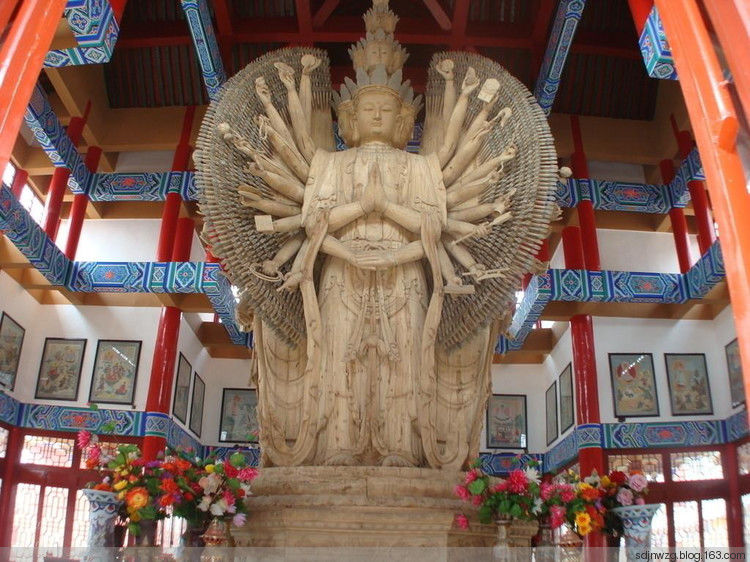 庄严的千手观音菩萨像 - sdjnwzg - WZG的博客