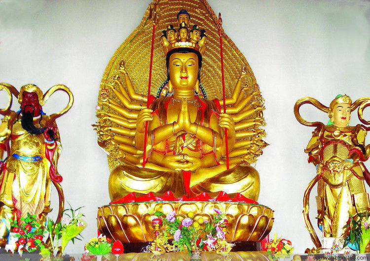 庄严的千手观音菩萨像 - sdjnwzg - WZG的博客