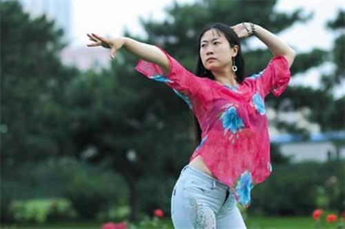 拍美女岂能不看：人像摄影POSE终极绝招