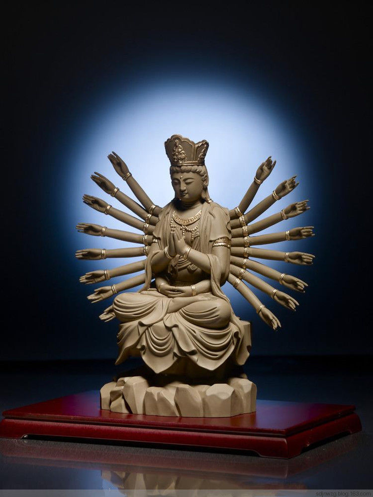 庄严的千手观音菩萨像 - sdjnwzg - WZG的博客