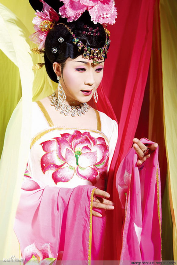 37岁歌手李玉刚突然出家真相—— - 一统江山 - 一统江山的博客