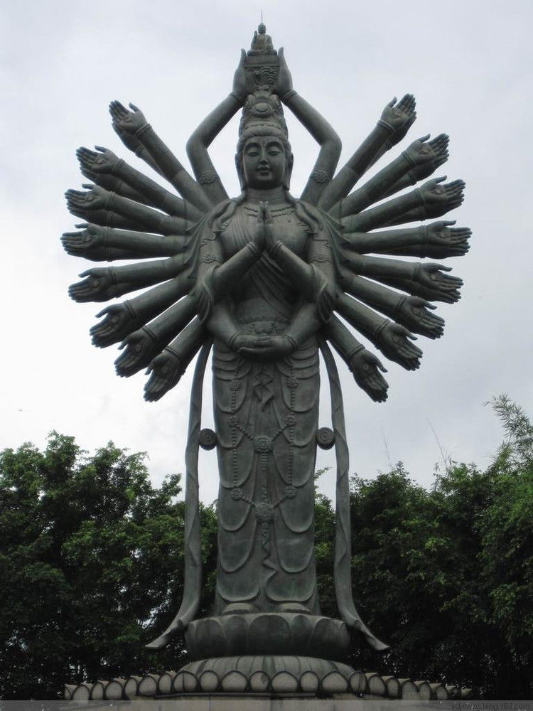 庄严的千手观音菩萨像 - sdjnwzg - WZG的博客