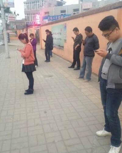 骂到心里面去了。骂现在的年轻人。骂的好 - benghangyehui@126 - 小型石墨套潜水泵