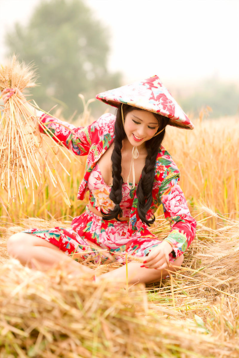 麦子熟了【美女素材】 - 我是一片云 -             我是一片云