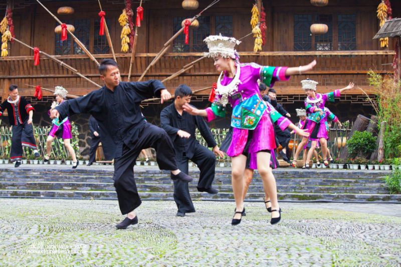 【原创】多彩贵州：最炫民族风（续） - 夜雨 - 喜欢夜里沙沙下的雨......