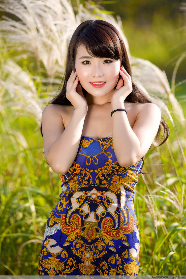 美人陶醉在迷人春光里（组图） - 芙蓉春妹 - 芙蓉春妹的娱乐生活