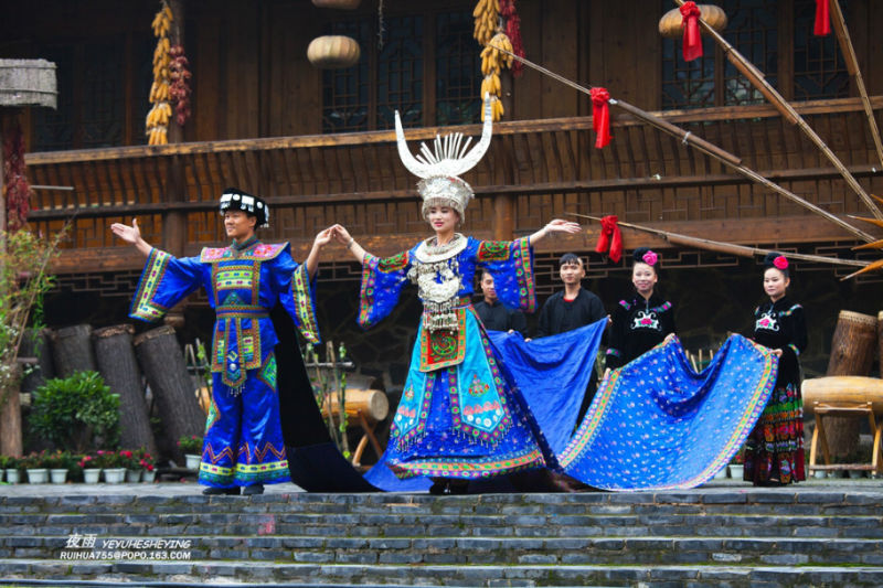 【原创】多彩贵州：最炫民族风（续） - 夜雨 - 喜欢夜里沙沙下的雨......