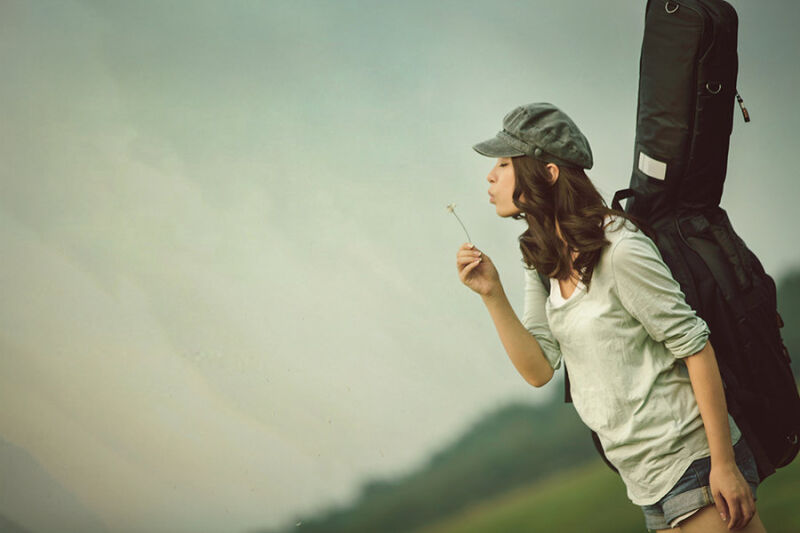 天亮了，我一个人上路 