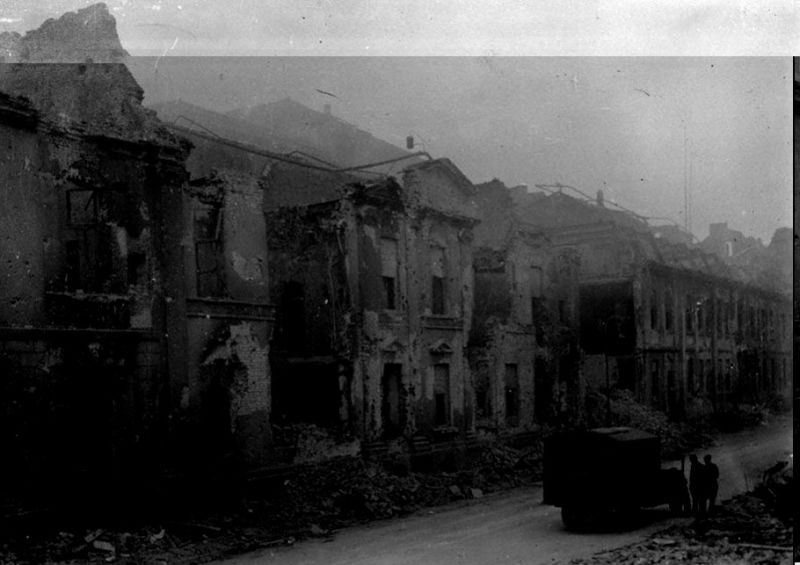 二战：苏军攻克柏林惨烈战斗场景纪实【下】 - 沉默的麻雀 - 沉默的麻雀的博客