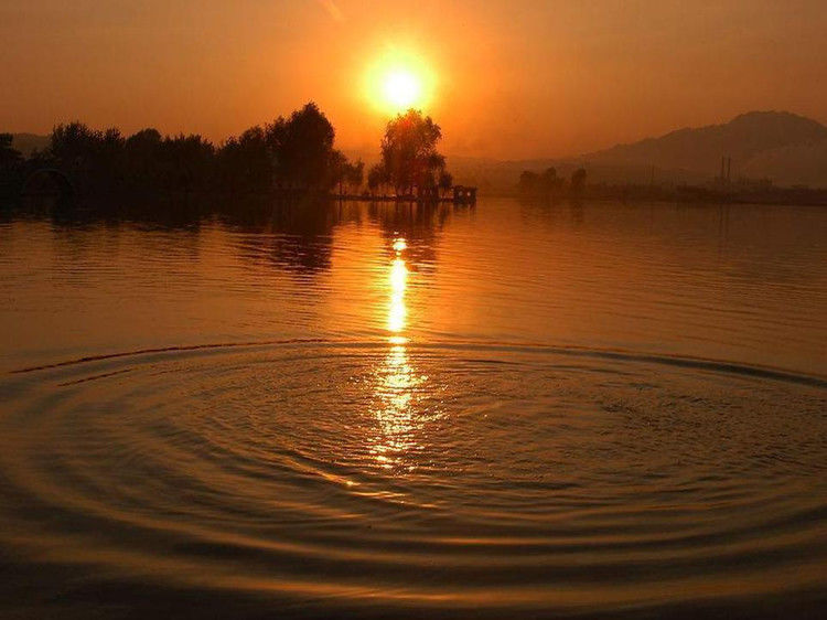 与您同赏——最美不过夕阳红（夕阳照拍得真棒！） - 小荷 - 小荷的博客