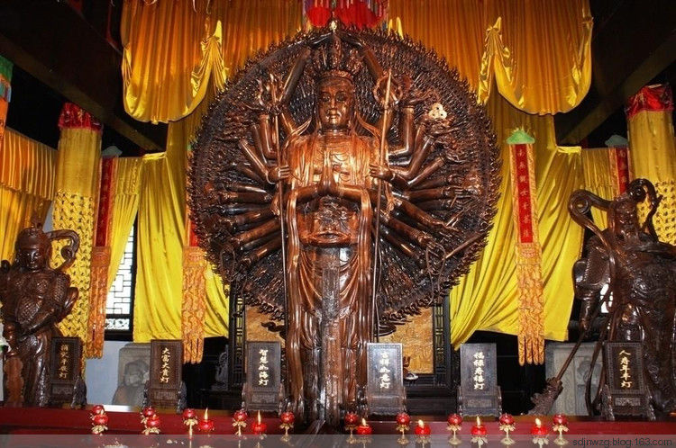 庄严的千手观音菩萨像 - sdjnwzg - WZG的博客