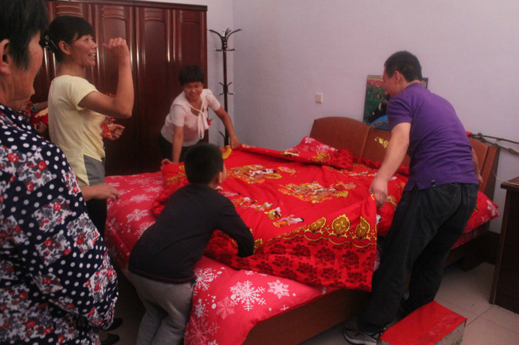 民间新婚铺床习俗 - 酒鬼鼠  - 酒鬼鼠