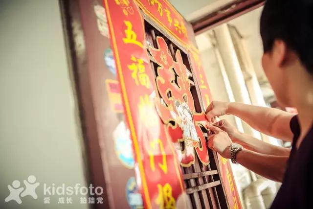 看哭了！实拍20多位女儿出嫁的画面，我的小棉袄被人穿走了