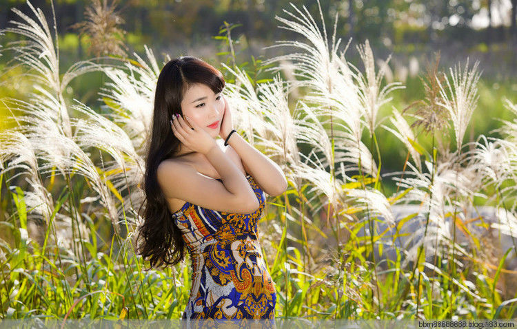 美人陶醉在迷人春光里（组图） - 芙蓉春妹 - 芙蓉春妹的娱乐生活