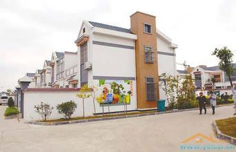 仍走集体化道路的十个村庄：至今依然光明灿烂 - 万德卍吉祥 - 天天幸福成长