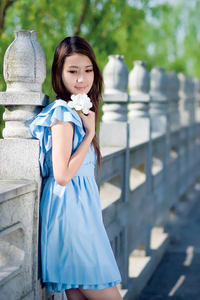 穿蓝裙子花样女生[10P] - 雁飞墨行 - 雁飞墨行